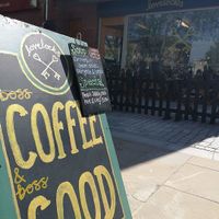 Nice coffee, food and staff at Lovelocks in Liverpool