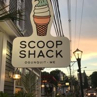 Front sign at Scoop Shack in Ogunquit