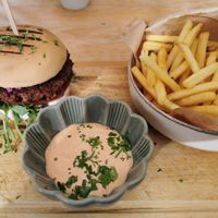 Burger at Donna Vegana in Mallorca