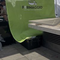 veganmania  at Fermaggio in Cave