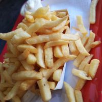 Fries with veganaise at Jorgen's Friethuisje in Tienen