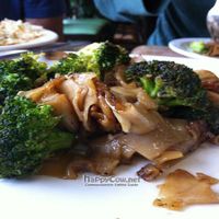 Pad See Ew at My Vegan in Pasadena