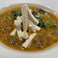 Main course: Lentils with curry and coconut milk, vegetables, tofu and spinach - also from lunch menu at Te Quiero Verde in Barcelona