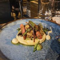 Heura con parmentier de aponiato y pesto  at Te Quiero Verde in Barcelona