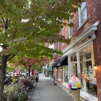 Outside  at Il Gelato di Carlotta in Niagara-on-the-lake