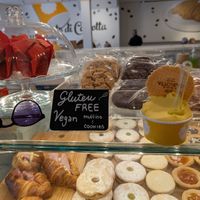 So many treats to choose from at Il Gelato di Carlotta in Niagara-on-the-lake