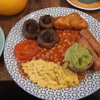 Vegan breakfast at Scoff Troff Cafe in St Ives