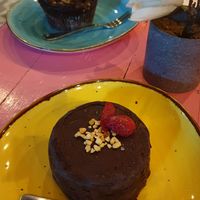 Frozen chocolate cake and chocolate banana muffin at Pico Feliz in Samara