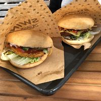 Vienna Burger & Cheese Burger  at Swing Kitchen - Laupenstraße in Bern
