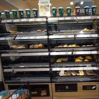 backwaren, vegan sind z. b. fast alle brote, aber es gibt auch schokocroissants at denn's Biomarkt - Ruttenscheider Str  in Essen