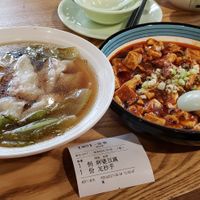 Wontons and mapo tofu at A Lotus on the Water 清水荷花 - 文殊坊店 in Chengdu