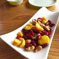 Cold dish with water chestnuts, kidney beans, cashew nuts and chilli. at A Lotus on the Water 清水荷花 - 文殊坊店 in Chengdu