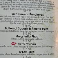 Avocado pizza "100% plant based" at Urth Caffe in Santa Monica