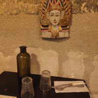 Decoration on the wall at Monkey Mood in Bordeaux