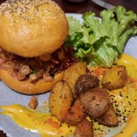 Jacquier Burger at Monkey Mood in Bordeaux
