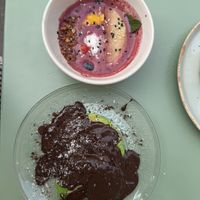 Granola fruit bowl and green chocolate pancakes   at Monkey Mood in Bordeaux