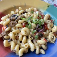 Vegan Mac with veggies and a delicious creamy sauce at The Friendly Toast in Bedford