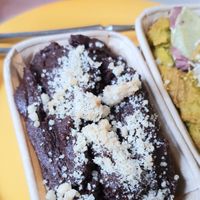 chocolate poundcake at For Four Bread 포포브레드 in Seoul