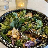 One of the two vegan bowls. The other was a mexican  at LETT in Oslo