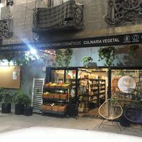 Hermosa tienda, amo Culinaria Vegetal  at Culinaria Vegetal - Roma in Mexico City