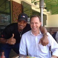 Kimatni meets up with a good friend in LA who is a non vegan. He took Steve to Real Food Daily and he said it's some of the best food he's ever tasted! Each 1 Teach 1 at Real Food Daily in Santa Monica