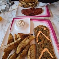 "Fish" n chips, "Steak" n chips at VeganE & Saint Vegan in South West London