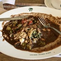 Enfrijoladas rellenas de espinacas y calabazas  #Veganuary at 100% Natural in Acapulco