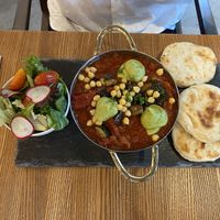 Saksuka at Spojka Karlin in Prague