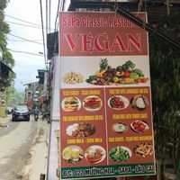 Sign outside at Sapa Classic Vegan in Sapa