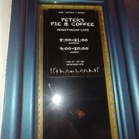 Opening hours at Peter's Pie & Coffee Bar in Herceg Novi