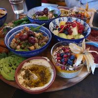 Vegan brunch plate (2×) at DEJ in Copenhagen