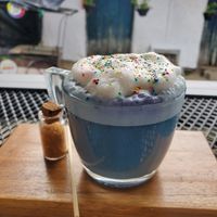 Blue latte 10/10 at Coco Bowl in Salento