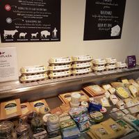 lots of cheeze, but hardly any vegan cheeze at EkoPlaza in Barneveld