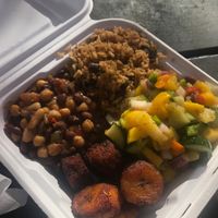 Veggie Plate at Lloydie's in Montreal