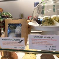 Energy balls at O'mellis Juice & Smoothie Bar in Vienna