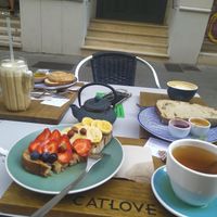 Desayunos at Catlove Coffee in Gijon