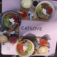 Vegan menu for 12,90 Euro. The beet root juice with apple was great!  at Catlove Coffee in Gijon