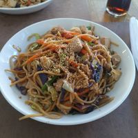 Wok spaghetti tofu at Paso a Nivel in O Porrino