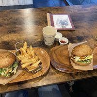 Mongoleiburger und Linsenburger at Vegan Burger in Dornbirn