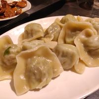 Dumplings at DīShuǐ Fāng 滴水坊 in Yilan