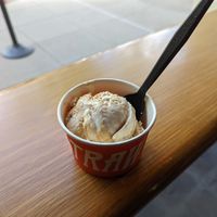 Peanut Butter Brittle Caramel Fudge at Salt & Straw in Palo Alto