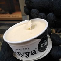 Vanille at Oyya in Ghent