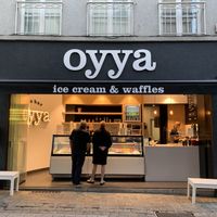 Shop from outside at Oyya in Ghent