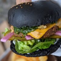 Look at those layers!! 🤤🤤🤤 at VEG'D - Vegan Burgers - F-Hain in Berlin