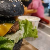 Yummy 🍔 Burghain at VEG'D - Vegan Burgers - F-Hain in Berlin