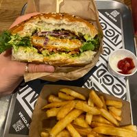  at VEG'D - Vegan Burgers - F-Hain in Berlin