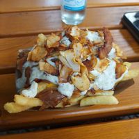 Cheesy Mustard Fries at VEG'D - Vegan Burgers - F-Hain in Berlin