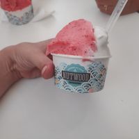 Strawberry&coconut for 2'50€ at Nutwood in Ericeira