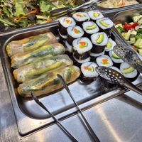 Summer rolls and maki/sushi at Veganland in Prague
