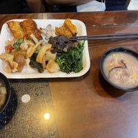 Congee option for $10  at Yuè Dé SùShí 悅德素食 in Yilan